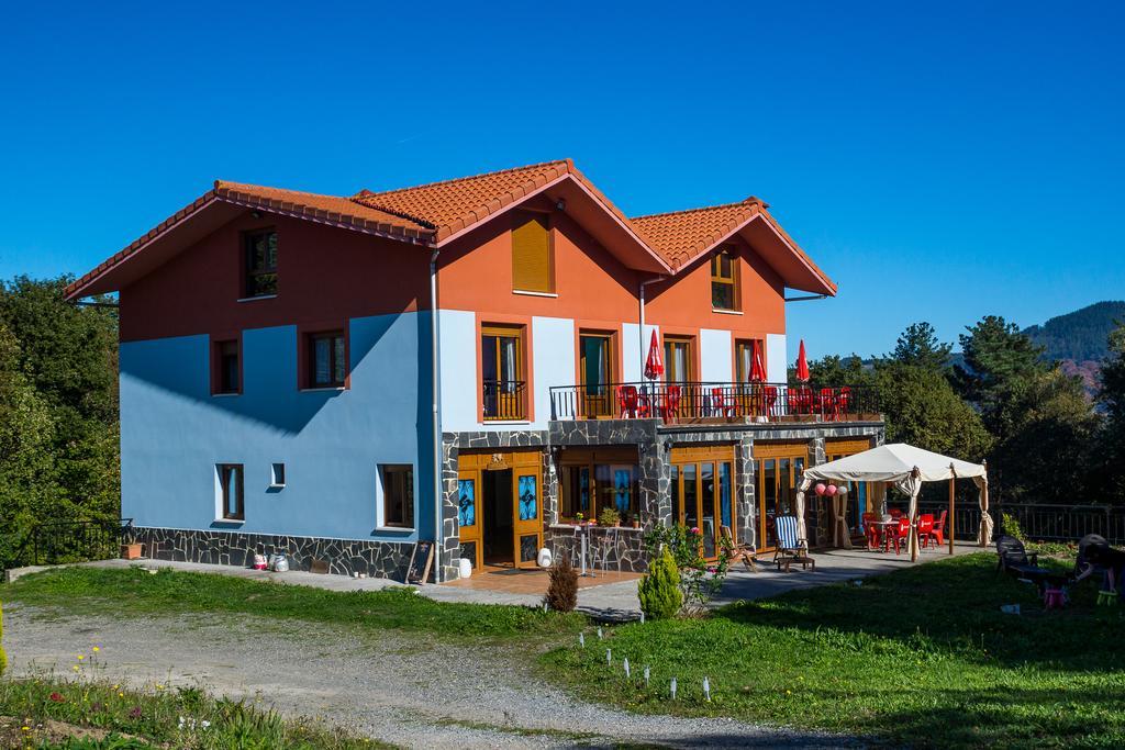 Mendi Alai Hotel Carranza Buitenkant foto