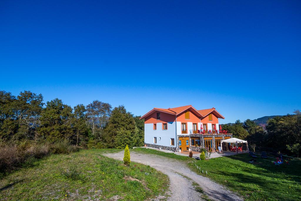 Mendi Alai Hotel Carranza Buitenkant foto